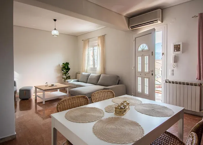 Argostoli Heart:A Perfect Escape
